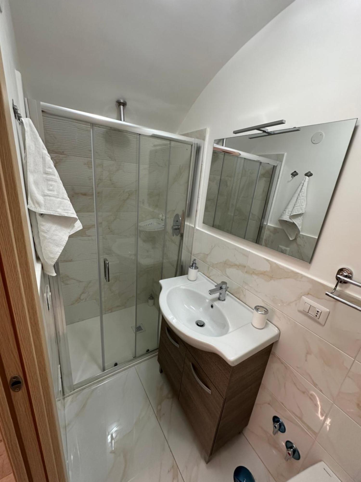 Rose'S House Hotell Napoli Eksteriør bilde
