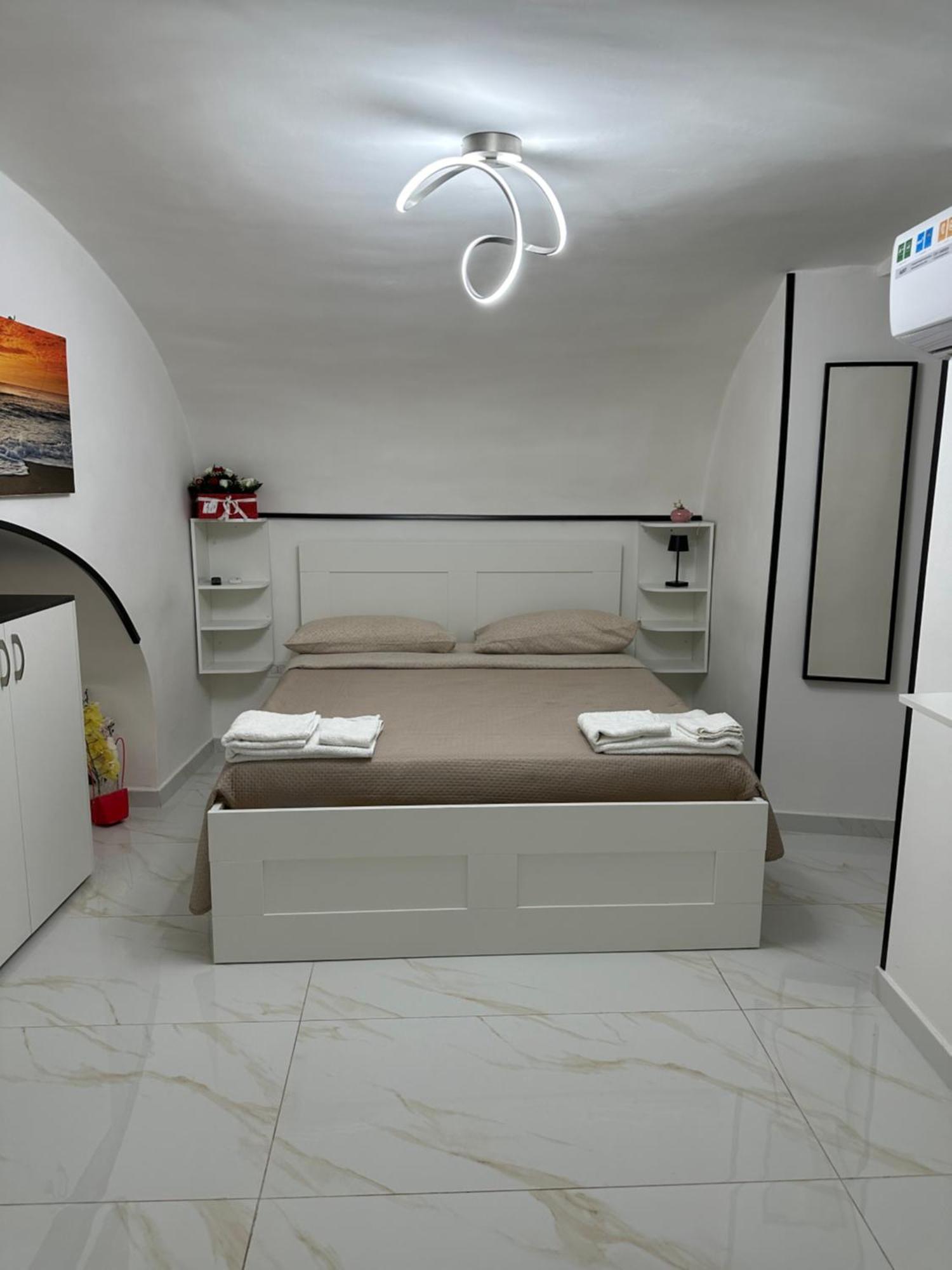Rose'S House Hotell Napoli Eksteriør bilde